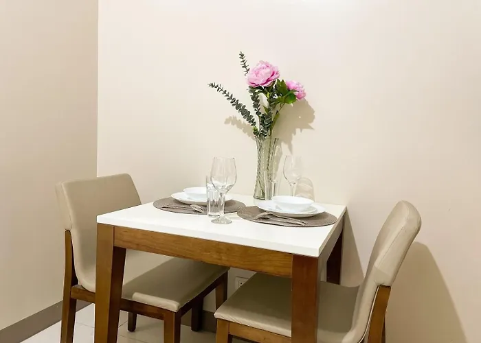 Holiday home Prime Bgc At Uptown Area #ournw28d Manila