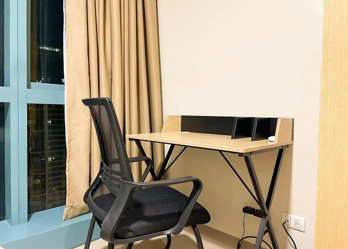 Holiday home Prime Bgc At Uptown Area #ournw28d *